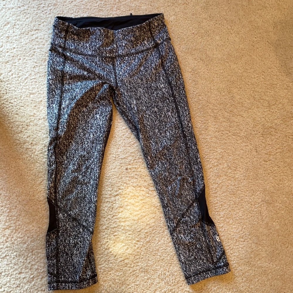 Lululemon Capri  pants